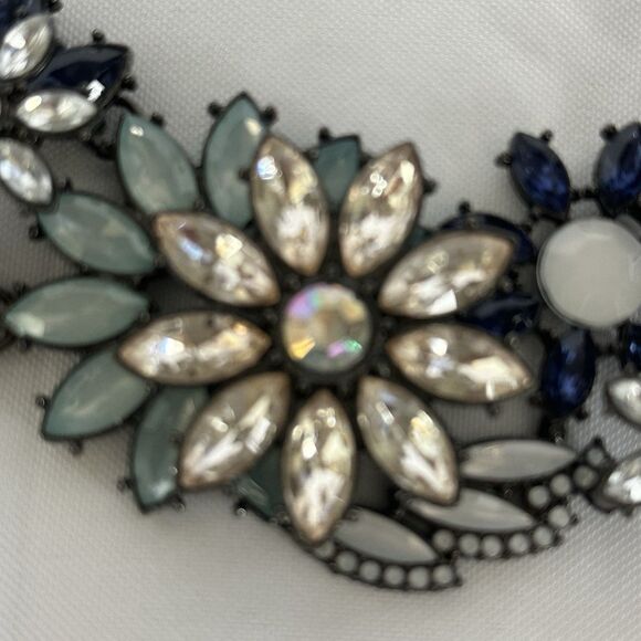 Joan Rivers Statement Necklace Rhinestone Blue Flowers Silver - Picture 4 of 11